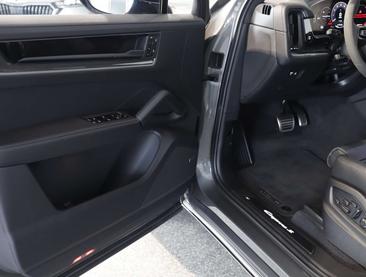 Porsche Cayenne III S, E-Hybrid — photo 10