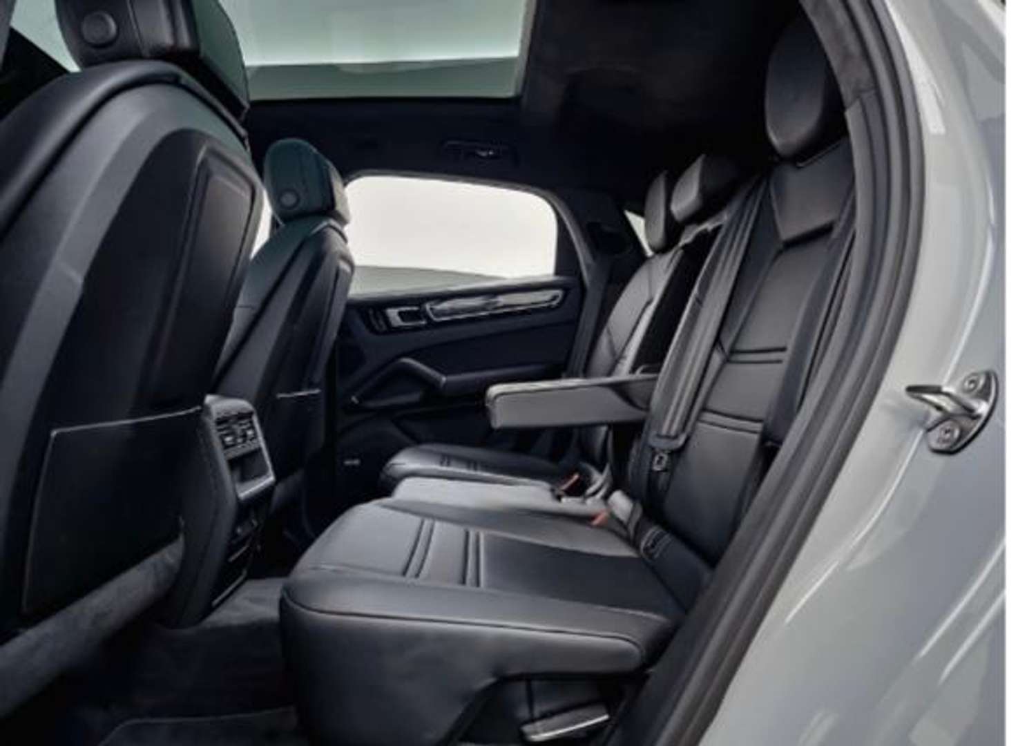 Porsche Cayenne E-Hybrid Coupé - 2020 - Joinsteer - #5