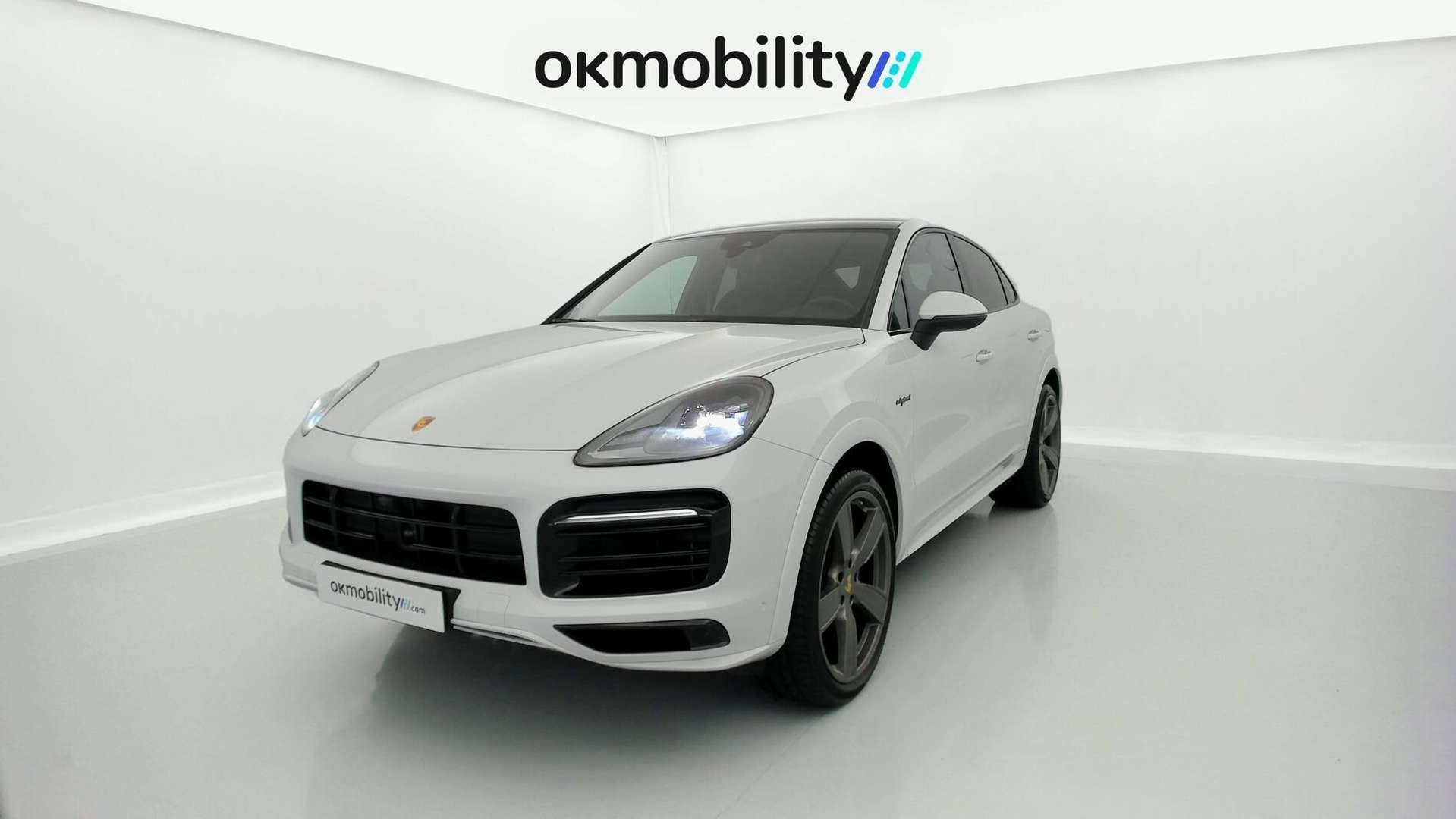 Porsche Cayenne II Platinum Edition E-Hybrid - 2023 - Joinsteer - #1