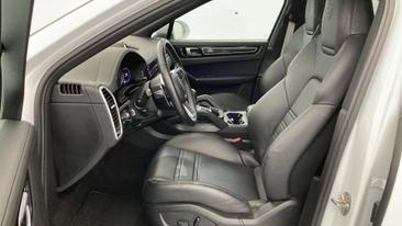 Porsche Cayenne III Platinum Edition E-Hybrid — photo 11