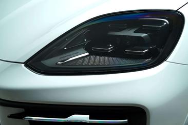 Porsche Cayenne III E-Hybrid — photo 7