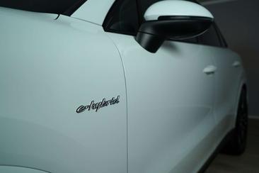 Porsche Cayenne III E-Hybrid — photo 8