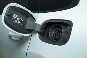 Porsche Cayenne III E-Hybrid — photo 10