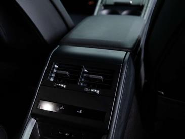 Porsche Panamera II 4 E-Hybrid — photo 13
