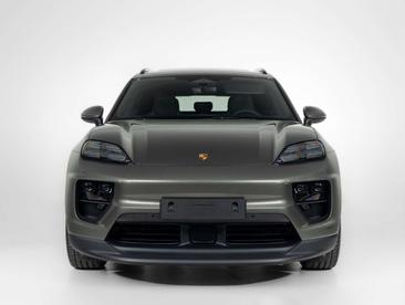 Porsche Macan Electrique 4 Electric — photo 11