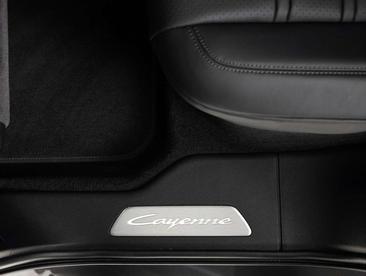 Porsche Cayenne III Coupé E-Hybrid — photo 25