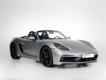 Porsche 718 Boxster GTS — photo 11