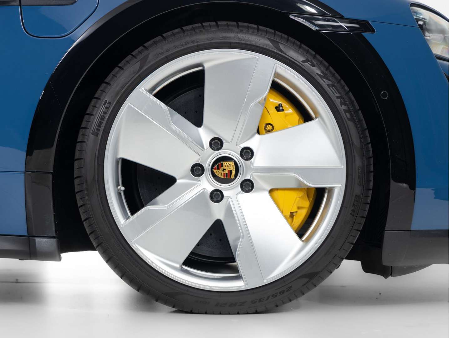 Porsche Taycan Turbo S Cross Turismo - 2021 - Joinsteer - #9