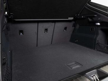 Porsche Macan Electrique 4 Electric — photo 21