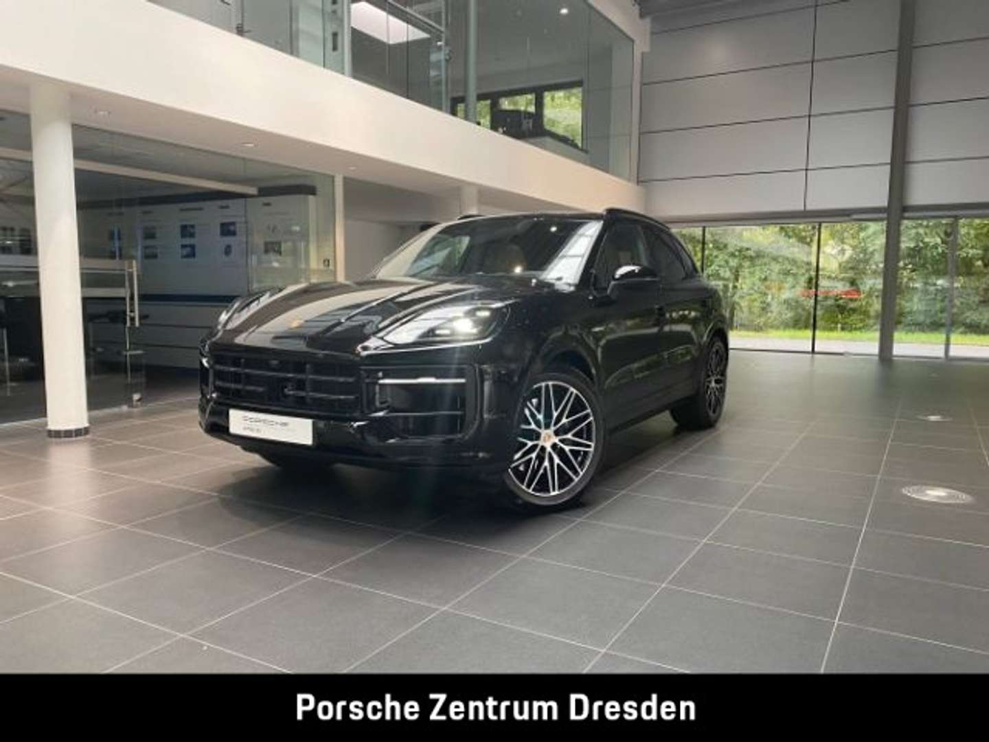 Porsche Cayenne Sport Chrono E-Hybrid - 2025 - Joinsteer - #1