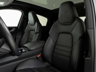 Porsche Cayenne III Coupé E-Hybrid — photo 45