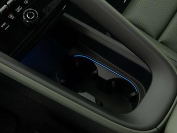 Porsche Macan Electrique 4 Electric — photo 37