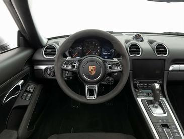 Porsche 718 Boxster GTS — photo 39