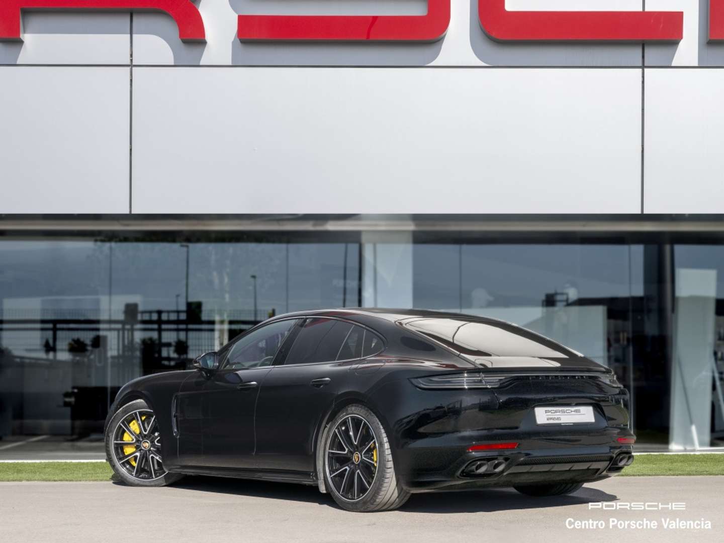 Porsche Panamera II Turbo S Cabriolet - 2023 - Joinsteer - #3