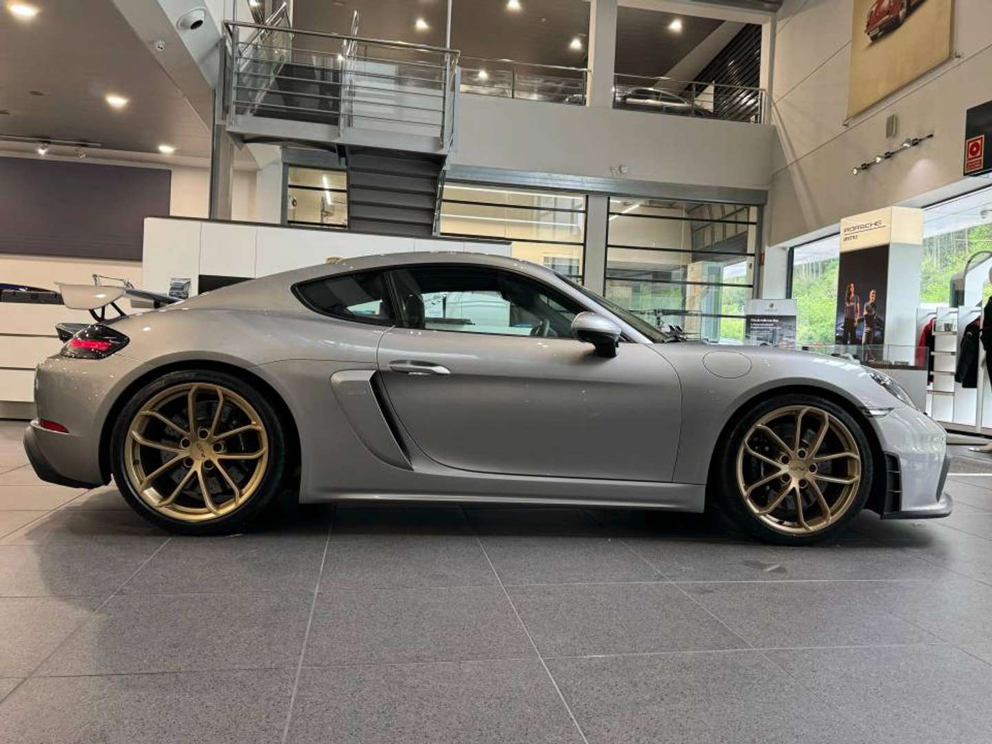 Porsche 718 Cayman GT4 - 2022 - Joinsteer - #4