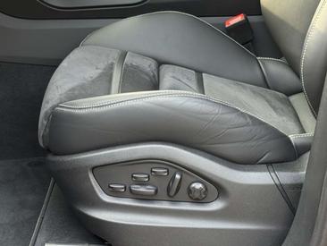 Porsche Cayenne III GTS Coupé — photo 6