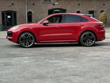 Porsche Cayenne III GTS Coupé — photo 9