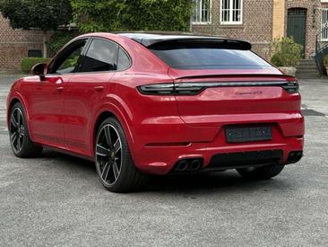 Porsche Cayenne III GTS Coupé — photo 23