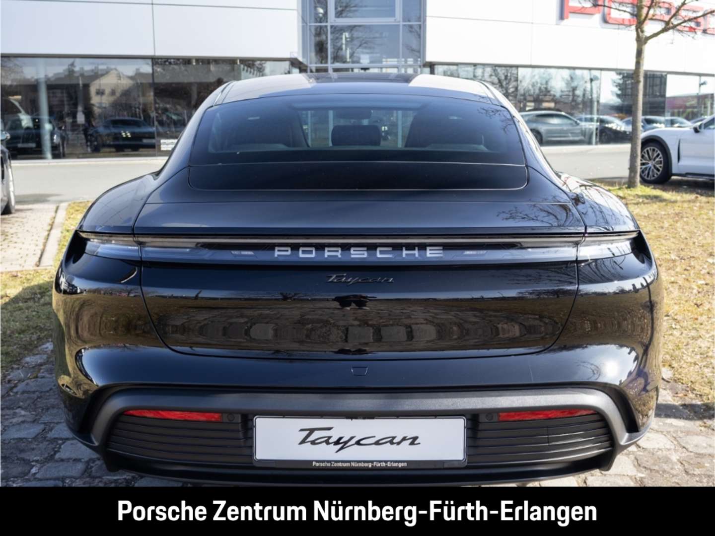 Porsche Taycan Turbo Coupé - 2025 - Joinsteer - #4