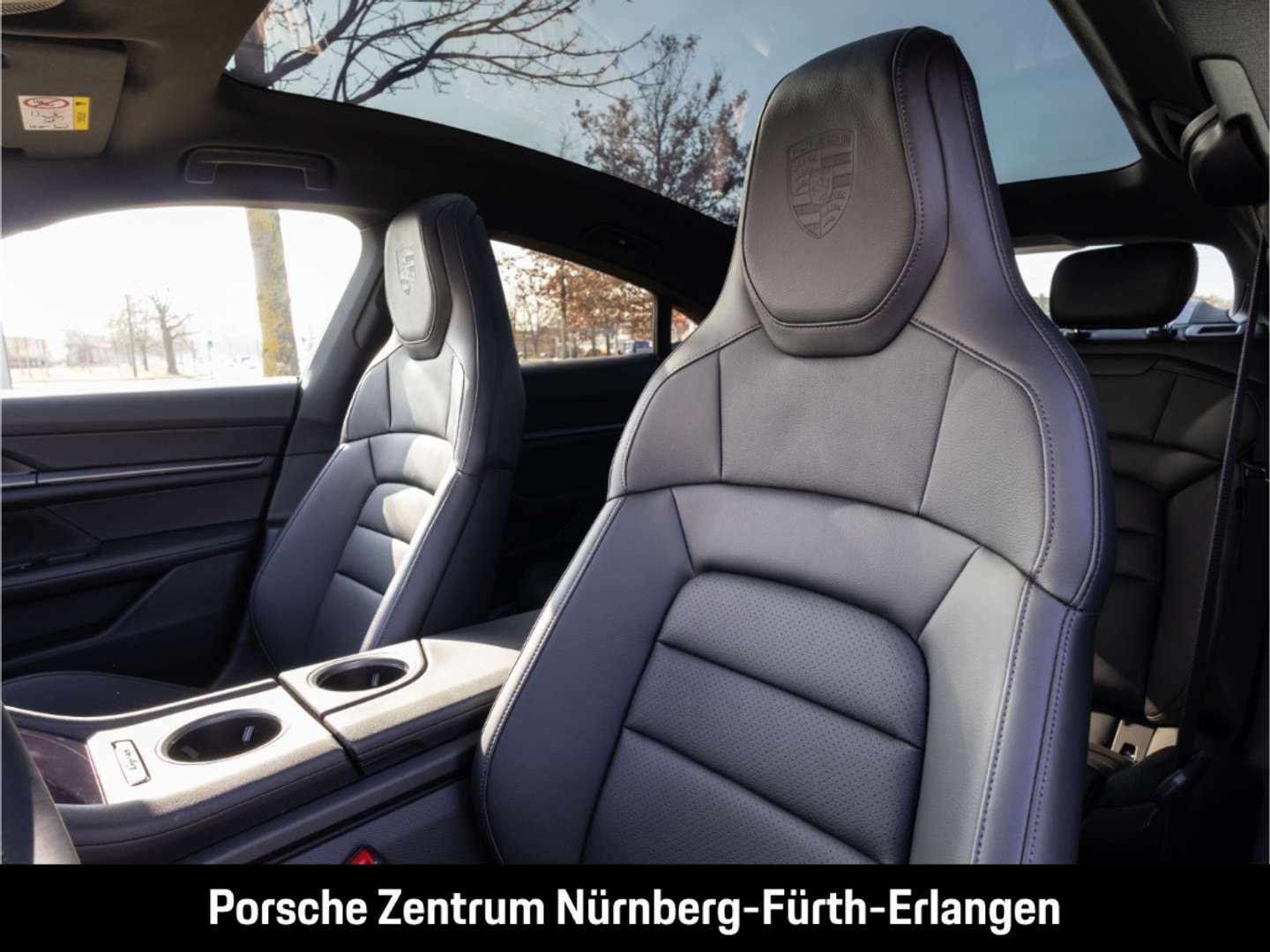 Porsche Taycan Turbo Coupé - 2025 - Joinsteer - #19