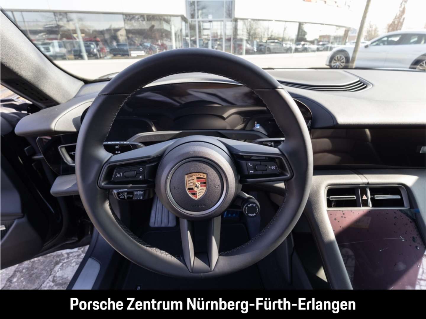 Porsche Taycan Turbo Coupé - 2025 - Joinsteer - #21