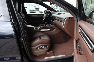 Porsche Cayenne III Turbo Coupé — photo 10