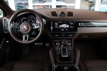 Porsche Cayenne III Turbo Coupé — photo 12