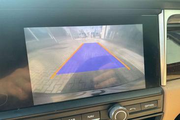 Porsche Macan S — photo 7
