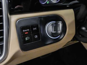 Porsche Cayenne III S Coupé — photo 17