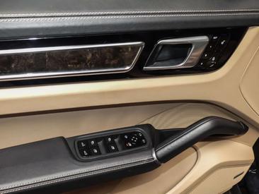 Porsche Cayenne III S Coupé — photo 18