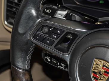 Porsche Cayenne III S Coupé — photo 21