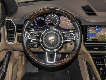 Porsche Cayenne III S Coupé — photo 22