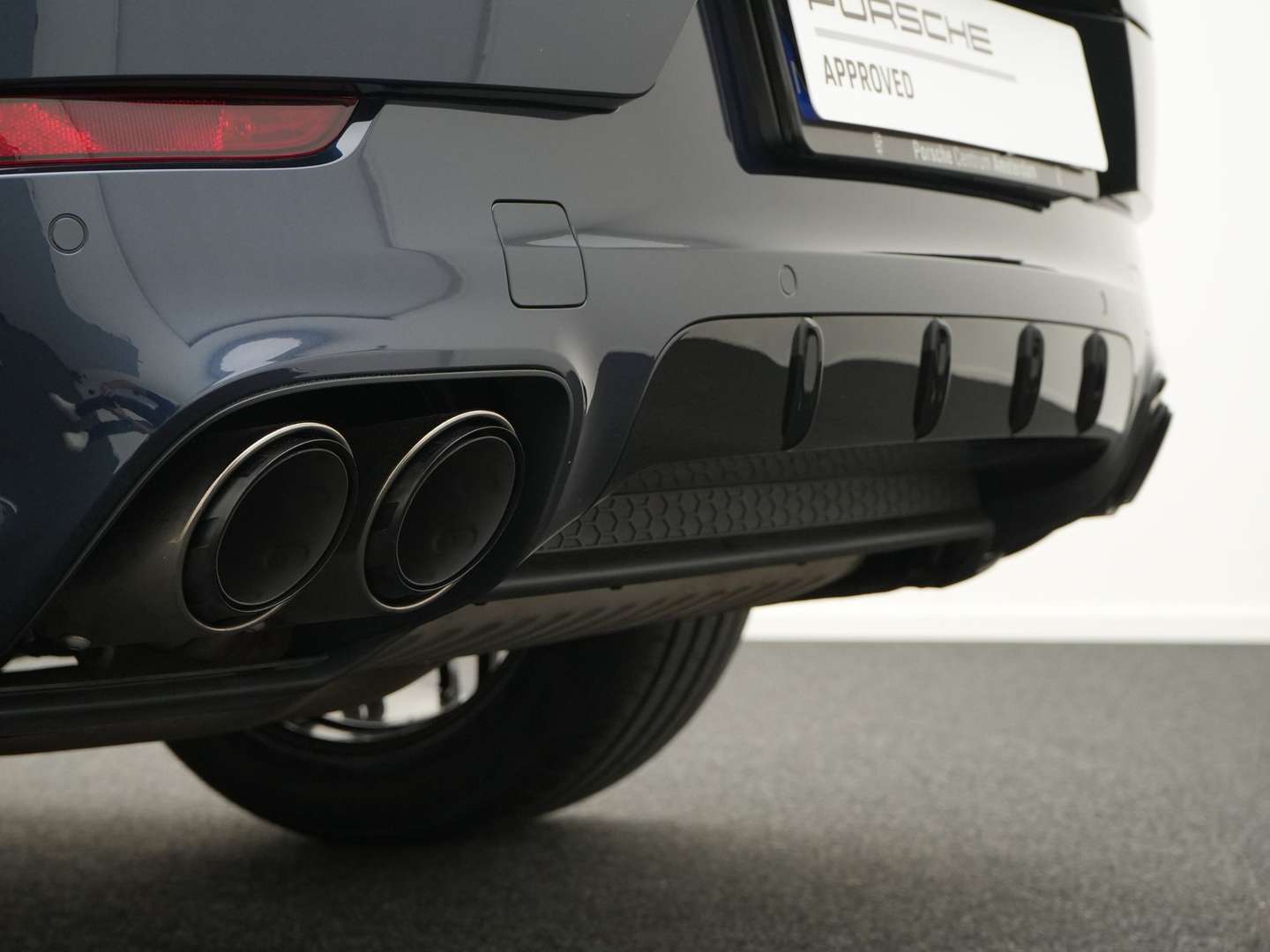 Porsche Cayenne E-Hybrid - 2023 - Joinsteer - #4