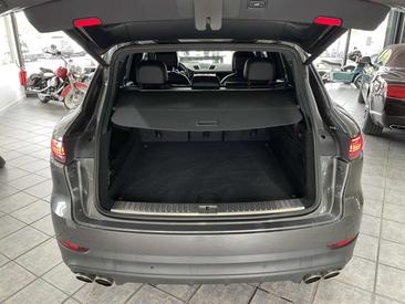 Porsche Cayenne III S Coupé — photo 4