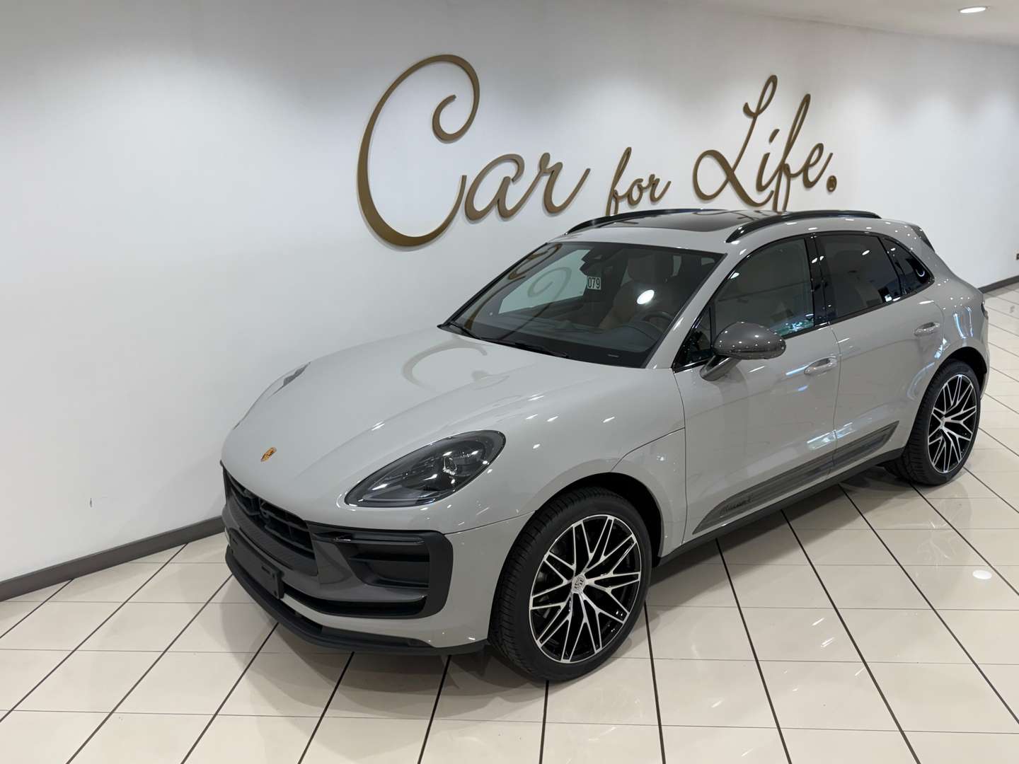 Porsche Macan III Crossover 4 - 2023 - Joinsteer - #4