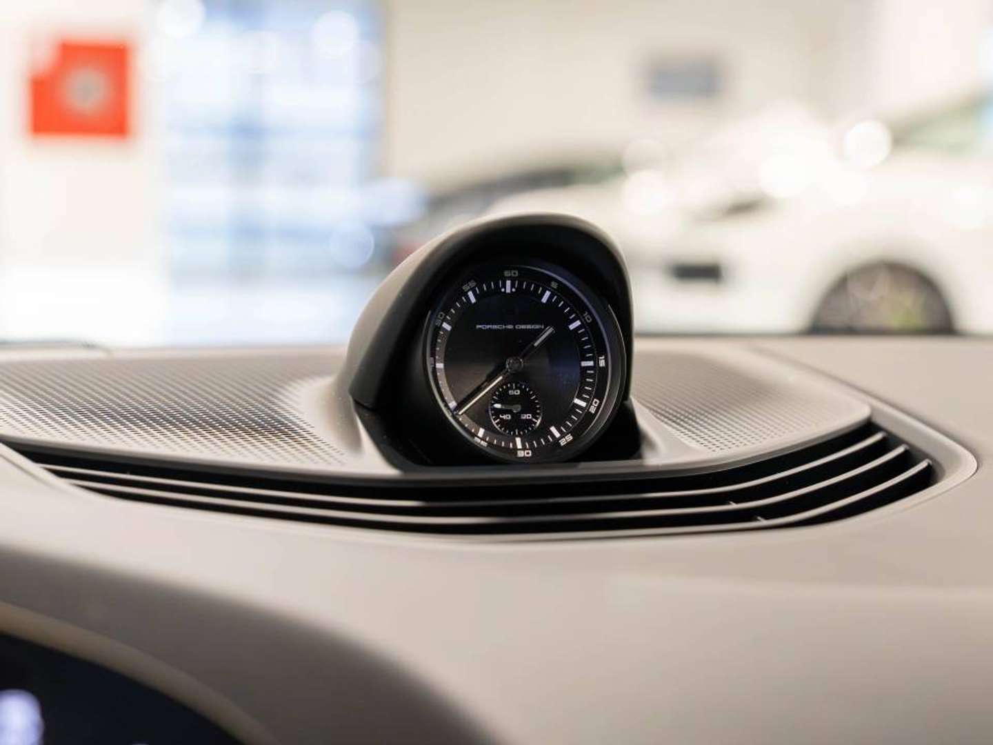 Porsche Taycan Sport Turismo - 2025 - Joinsteer - #36
