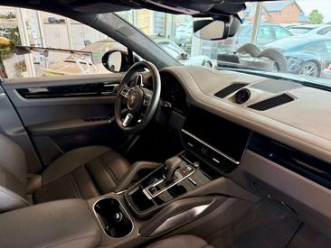 Porsche Cayenne III Turbo S E-Hybrid — photo 13