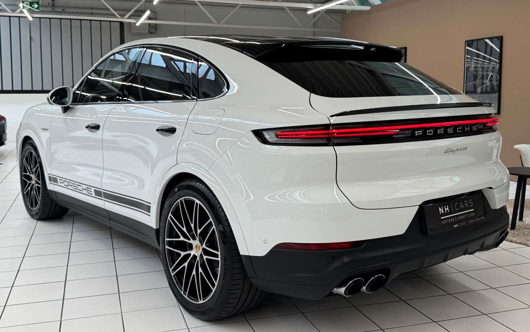 Porsche Cayenne III E-Hybrid Coupé - 2023 - Joinsteer - #5