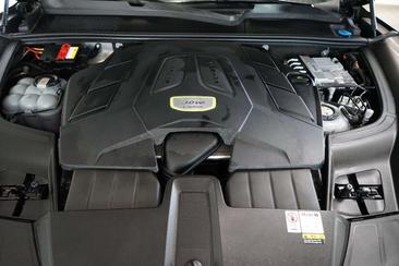 Porsche Cayenne III E-Hybrid Coupé — photo 20