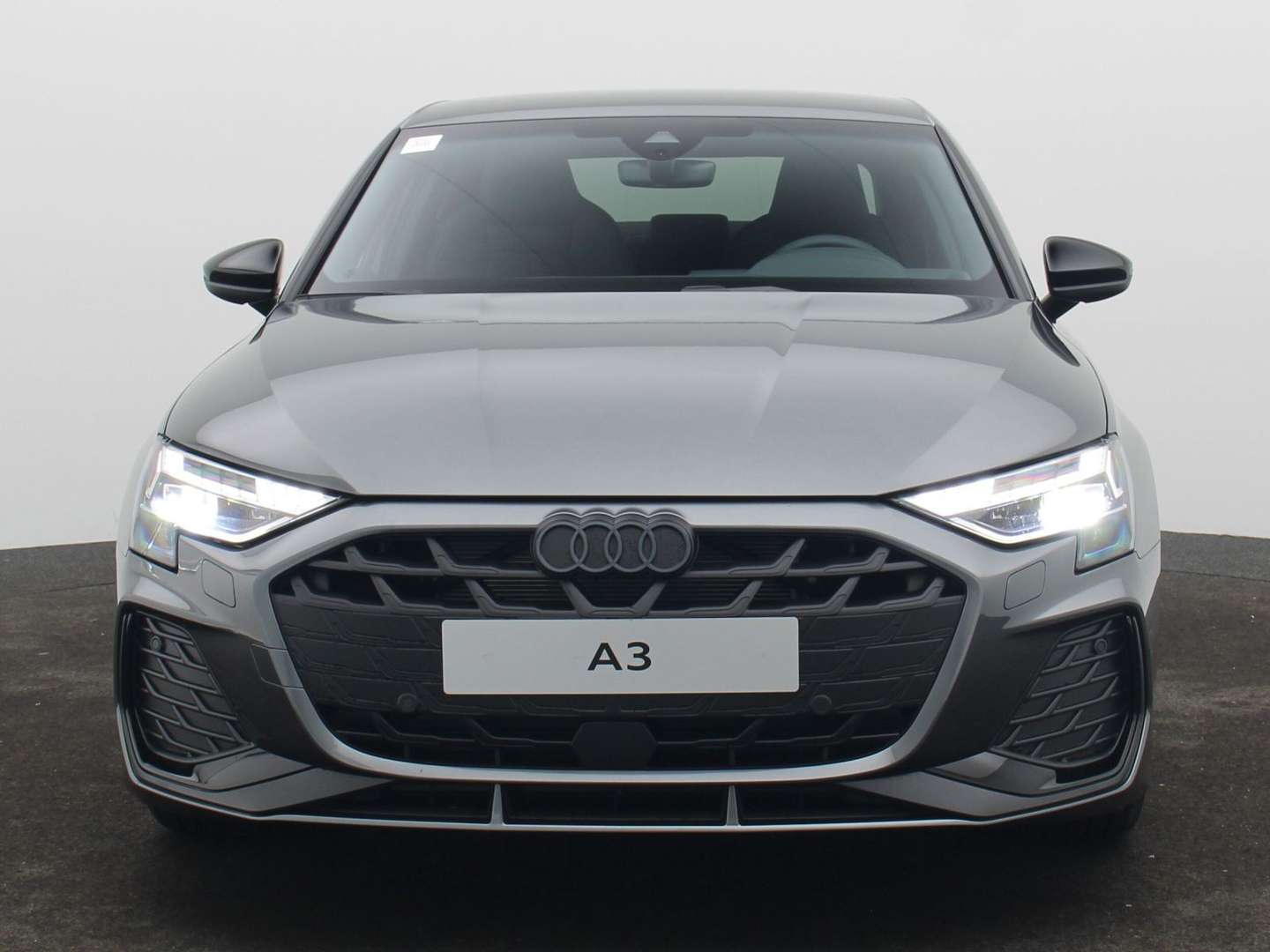 Audi A3 S Line 35 TFSI - 2025 - Joinsteer - #2