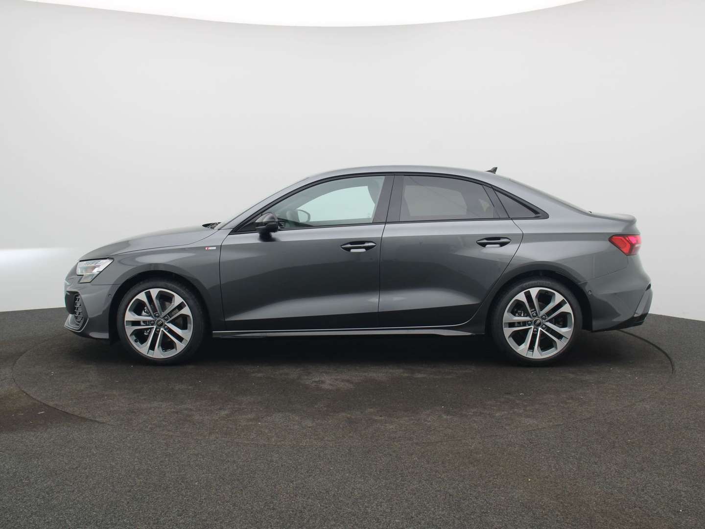 Audi A3 S Line 35 TFSI - 2025 - Joinsteer - #3