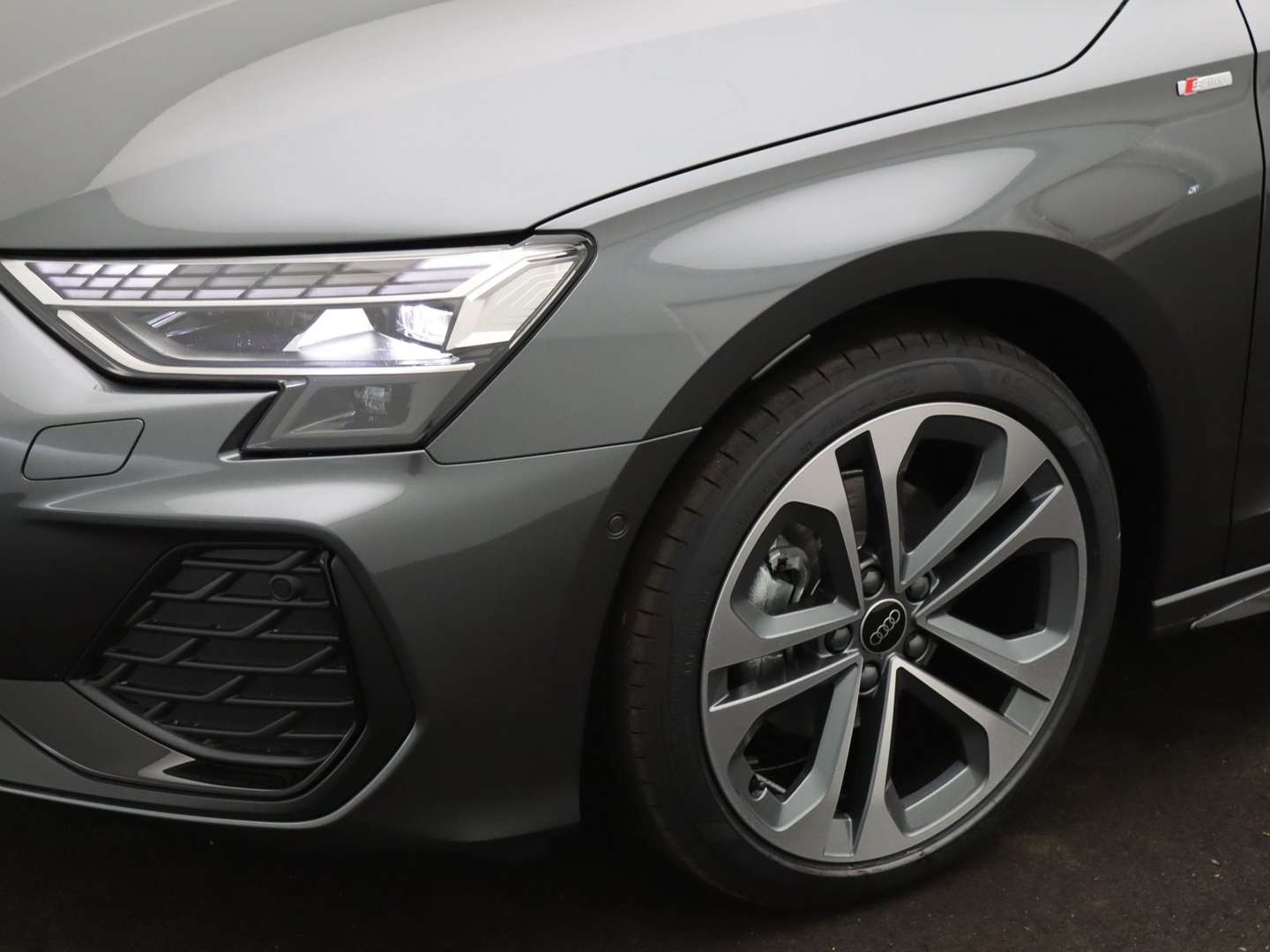 Audi A3 S Line 35 TFSI - 2025 - Joinsteer - #8