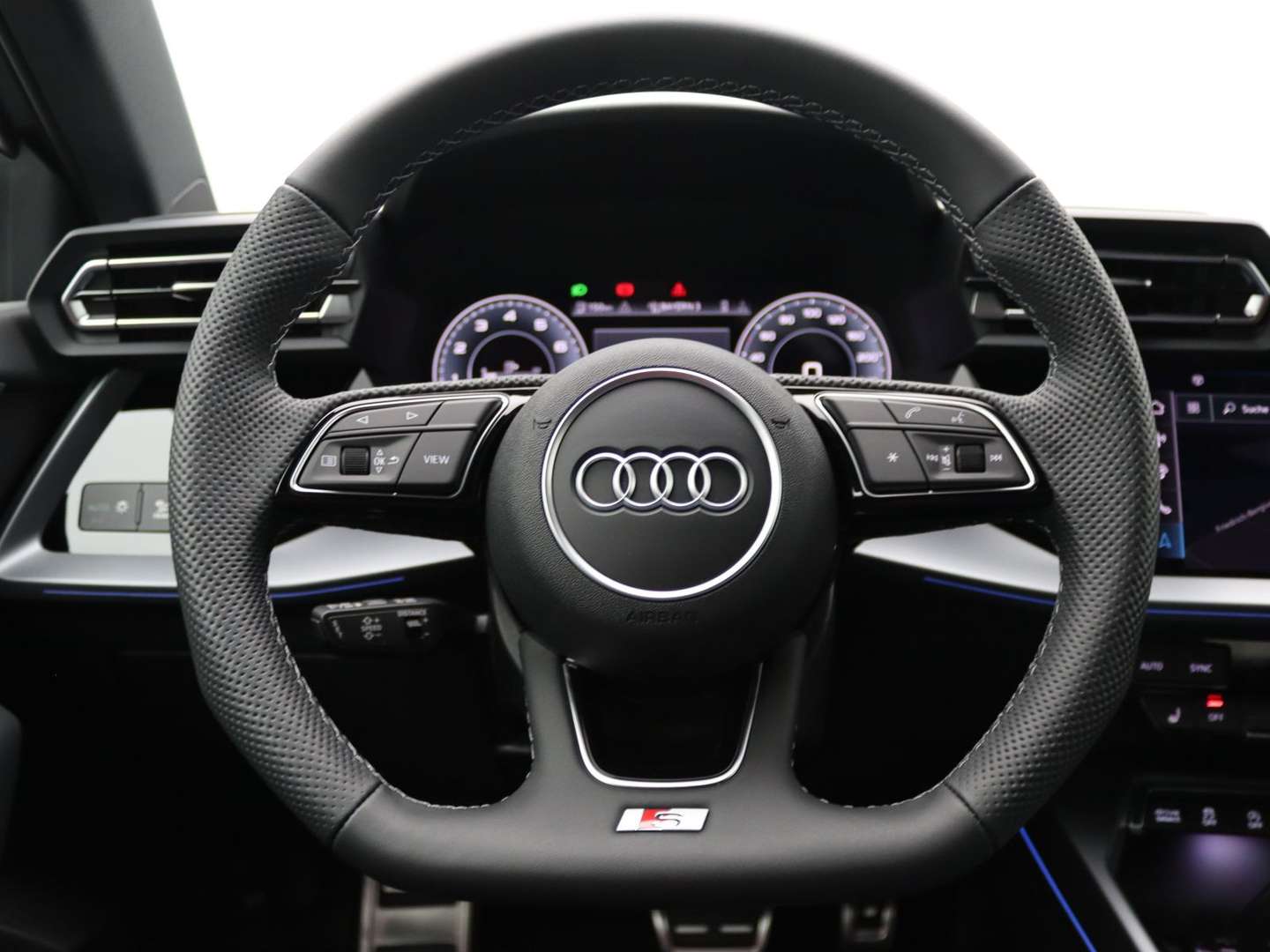 Audi A3 S Line 35 TFSI - 2025 - Joinsteer - #15