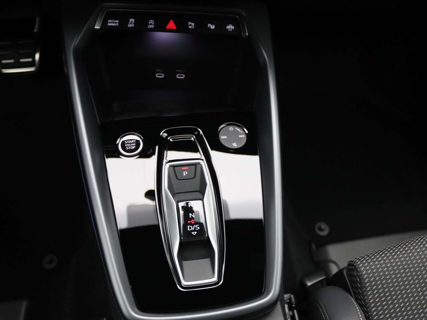 Audi A3 S Line 35 TFSI - 2025 - Joinsteer - #16