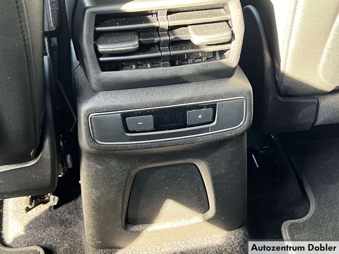 Audi Q4 Sportback S Line 50 - 2022 - Joinsteer - #15