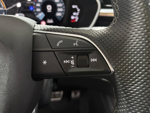 Audi Q3 TFSI E S Line 45 TFSI E 245 ch S Tronic - 2022 - Joinsteer - #22