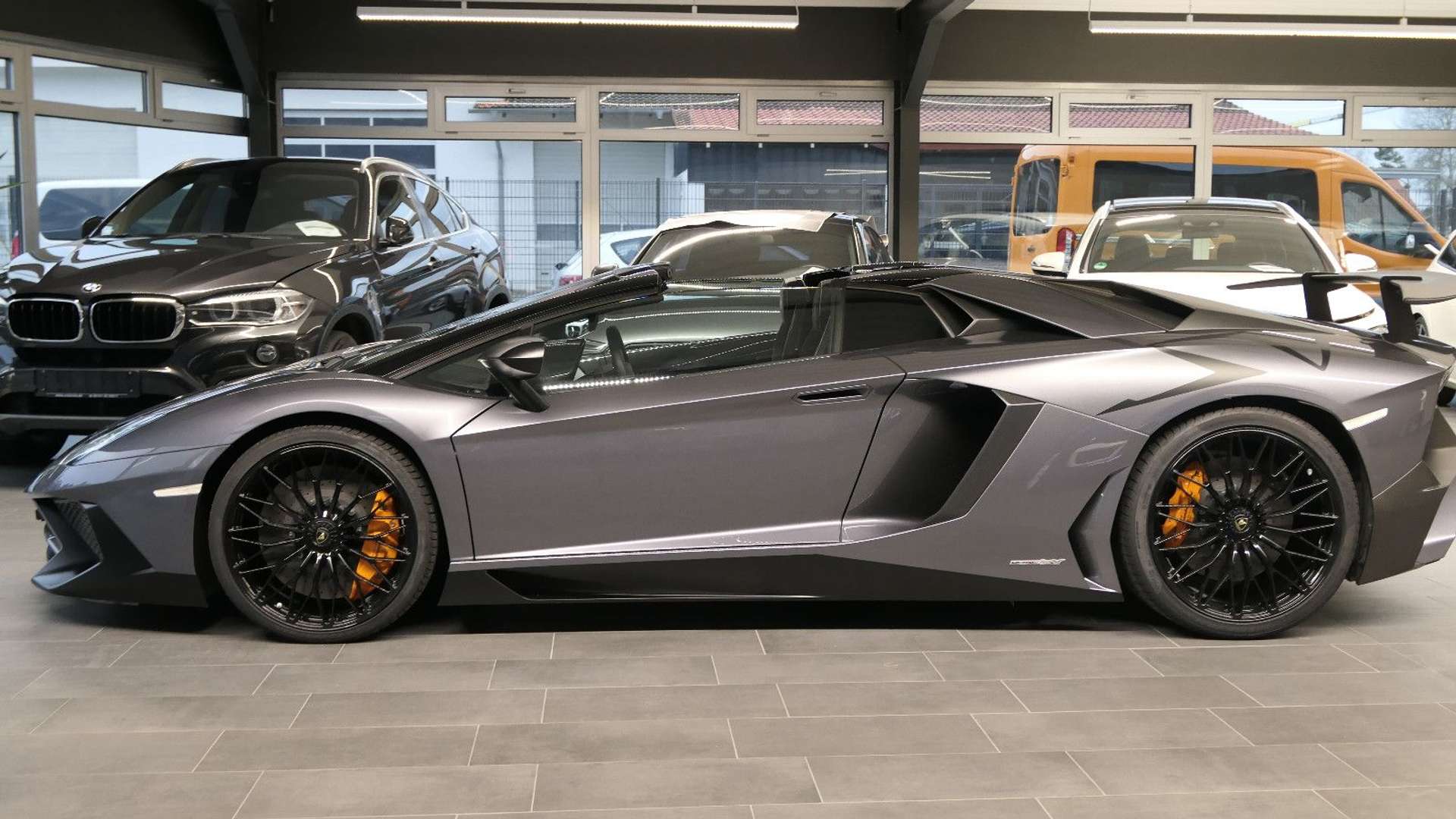 Lamborghini Aventador SV Roadster - 2017 - Joinsteer - #11