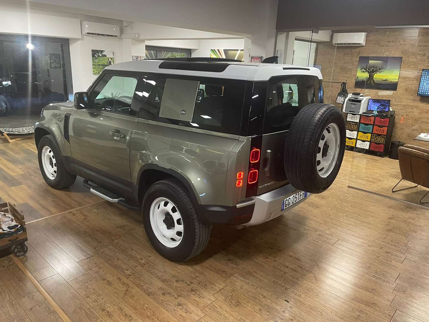 Land Rover Defender 90 HSE D200 - 2021 - Joinsteer - #5