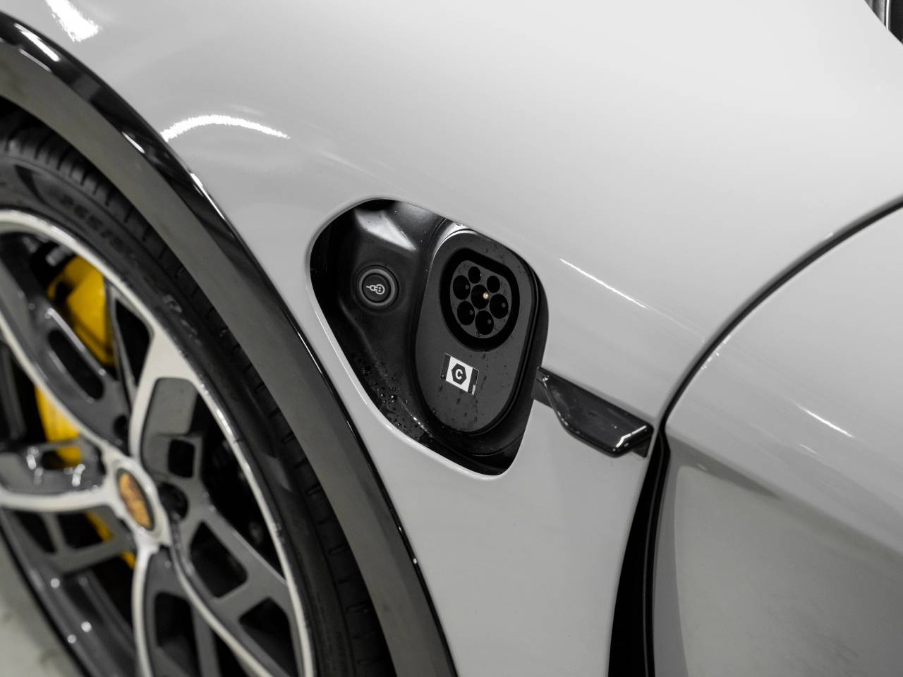 Porsche Taycan Turbo S Cross Turismo - 2023 - Joinsteer - #6