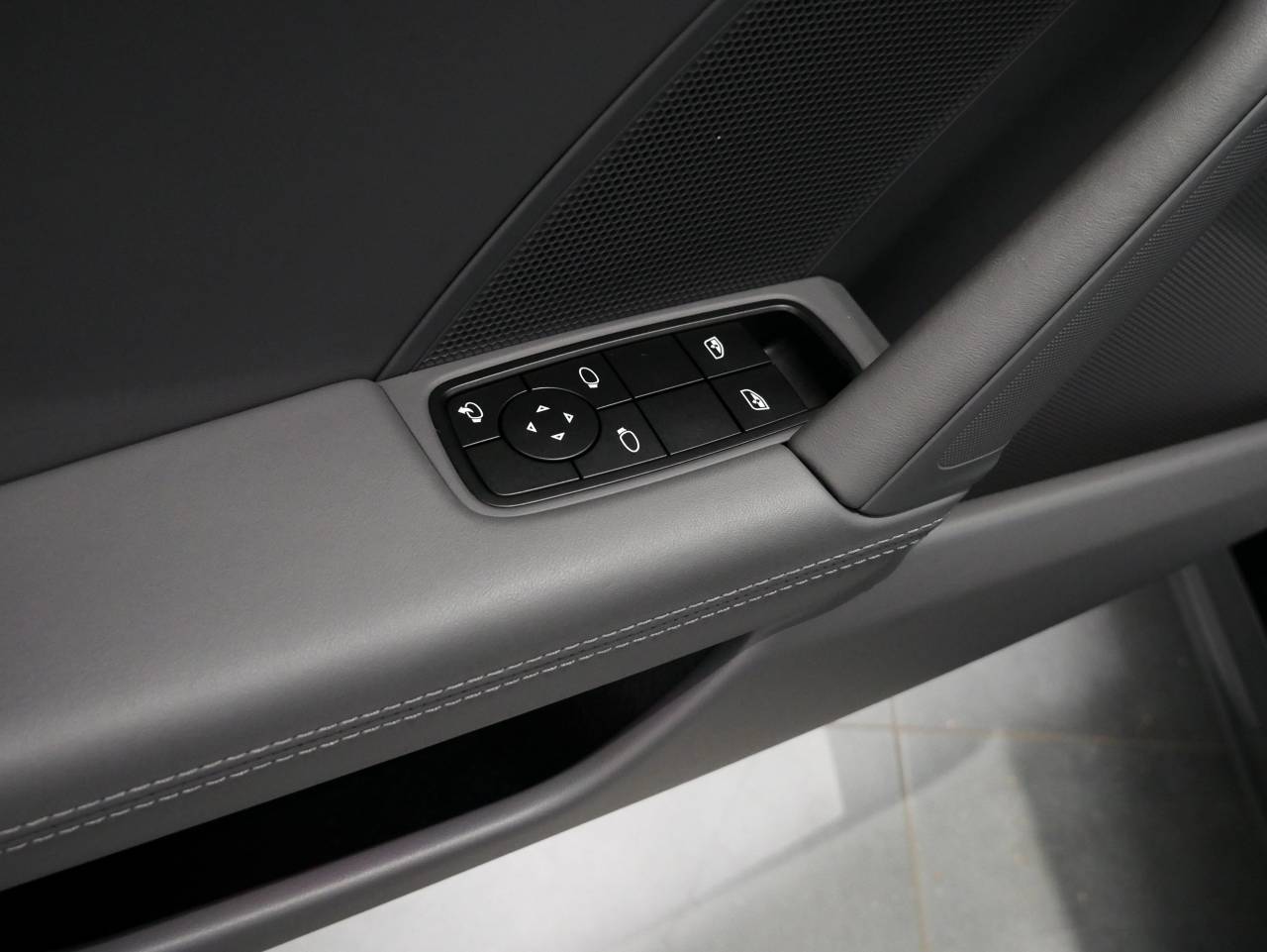 Porsche 992 I Carrera 4S - 2024 - Joinsteer - #34